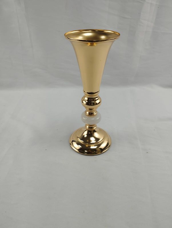 BASE DORADA  (5*11*8)