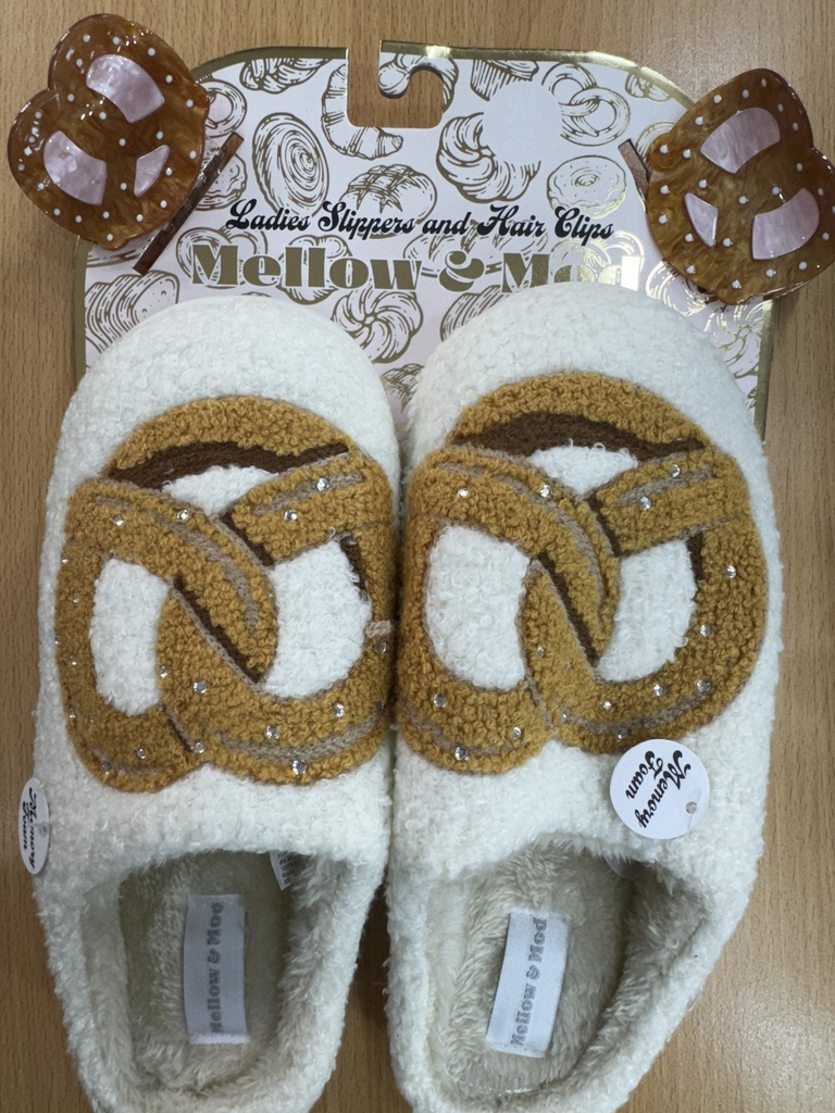 PANTUFLAS PRETZELS "M" CON CLIPS
