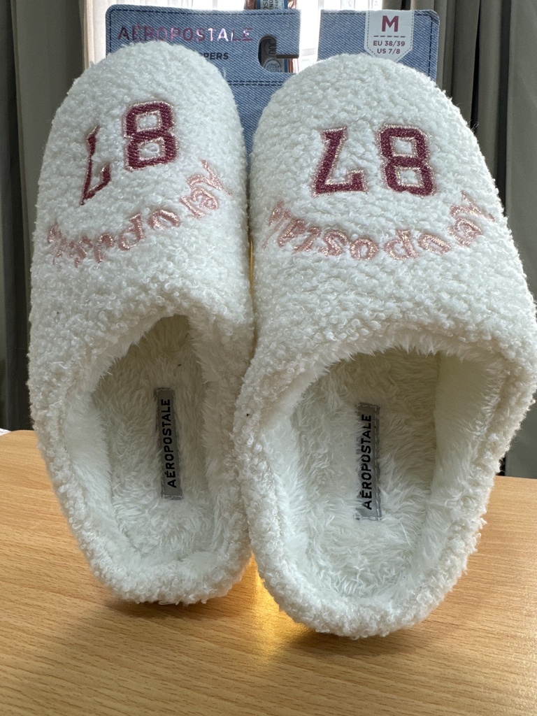PANTUFLAS AEROPOSTALE "M"