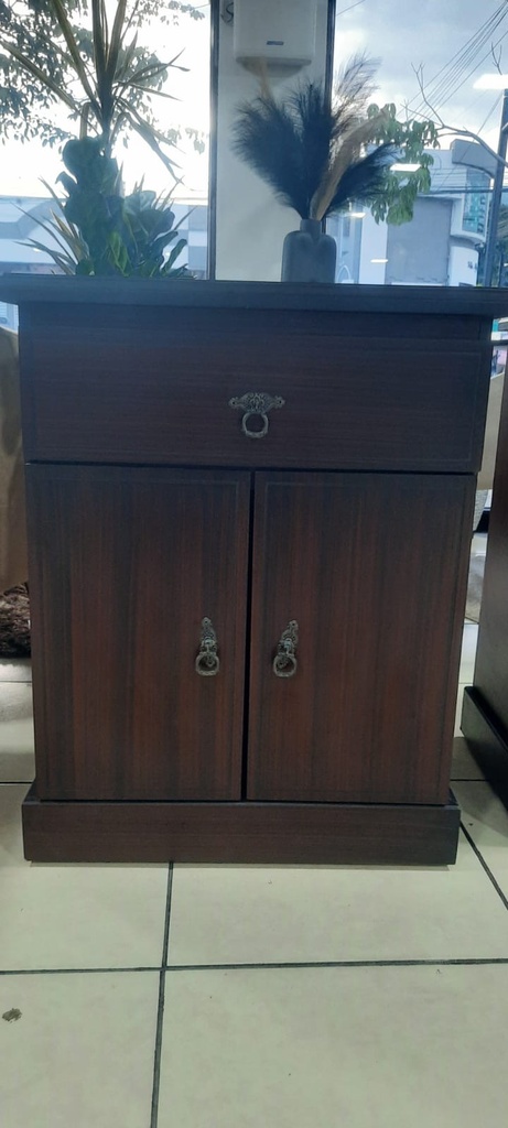 MESA DE NOCHE MADERA