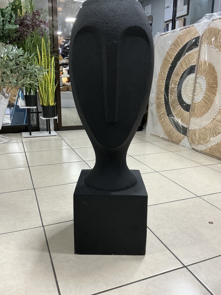 MACETA YESO ROSTRO NEGRA