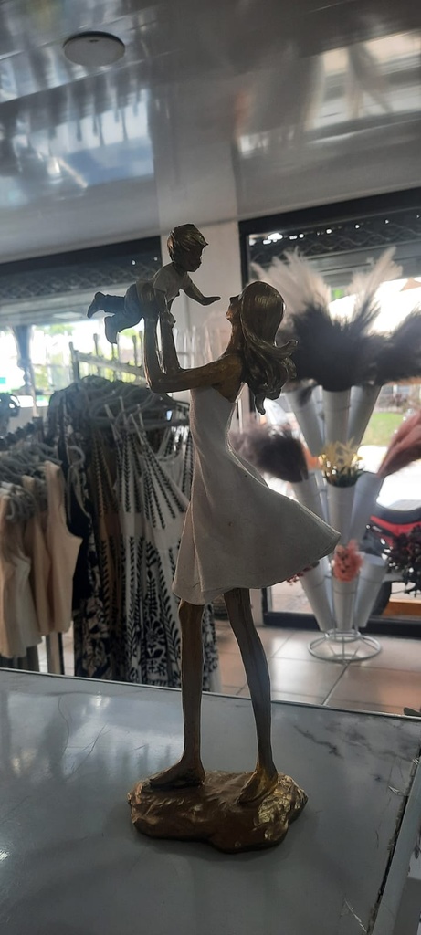 FIGURA DECORATIVA MAMÁ