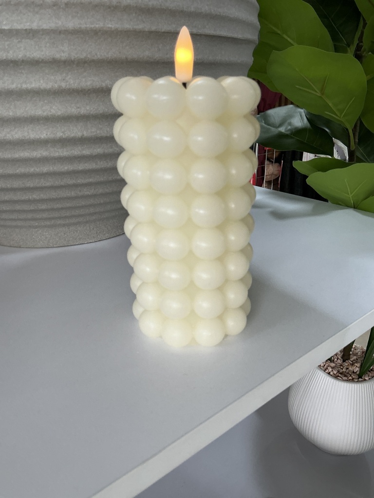 VELA 7x15 cm COLOR CREMA CON BOLITAS