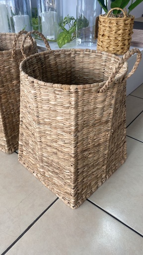 [IV-2064] CANASTA DE MIMBRE